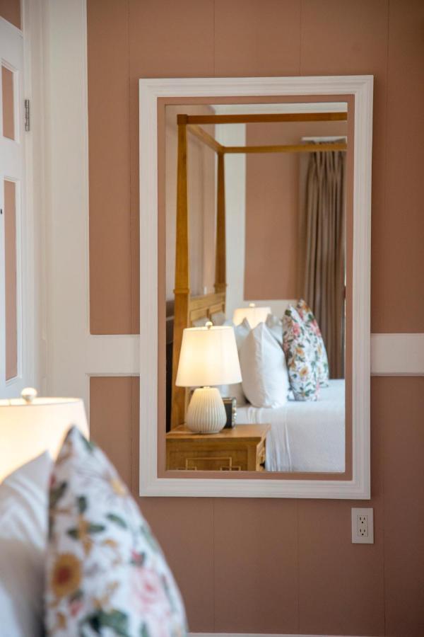 Weatherills Hotel Cedar Grove ภายนอก รูปภาพ